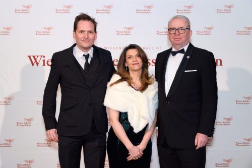 Barbara Blaha, Answer Lang (BMWKMS)