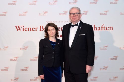 Flora Neubert (SciBall)